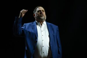 Junqueras participa en el acto para volver a presidir el partido