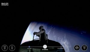 La misión Polaris Dawn completa la primera caminata espacial privada de la historia