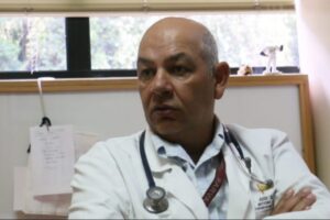 La transmisión de mpox ocurre de manera diferente al COVID-19