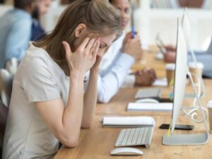 Las carreras en las que es más díficil encontrar la felicidad | Empleo | Economía