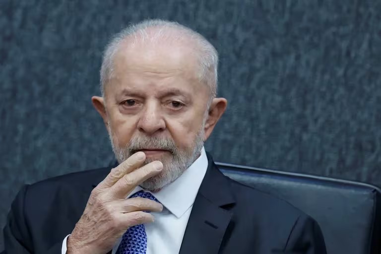 Lula expresó su preocupación por la decisión del régimen venezolano de revocar a Brasil la custodia de la Embajada argentina en Caracas