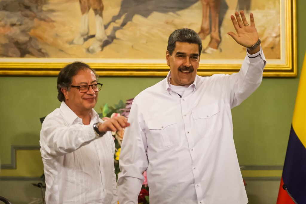 Maduro muestra su admiración por Gustavo Petro, lo califica como un hombre “honesto” y “del pueblo”, que no pertenece a la “oligarquía” - AlbertoNews