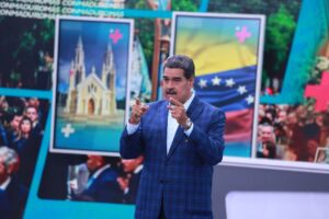 Maduro reafirma su compromiso con la paz y la política - Yvke Mundial