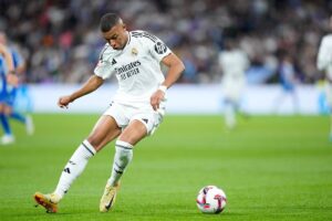 Mbappé se pierde el derbi por una lesión en el bíceps femoral