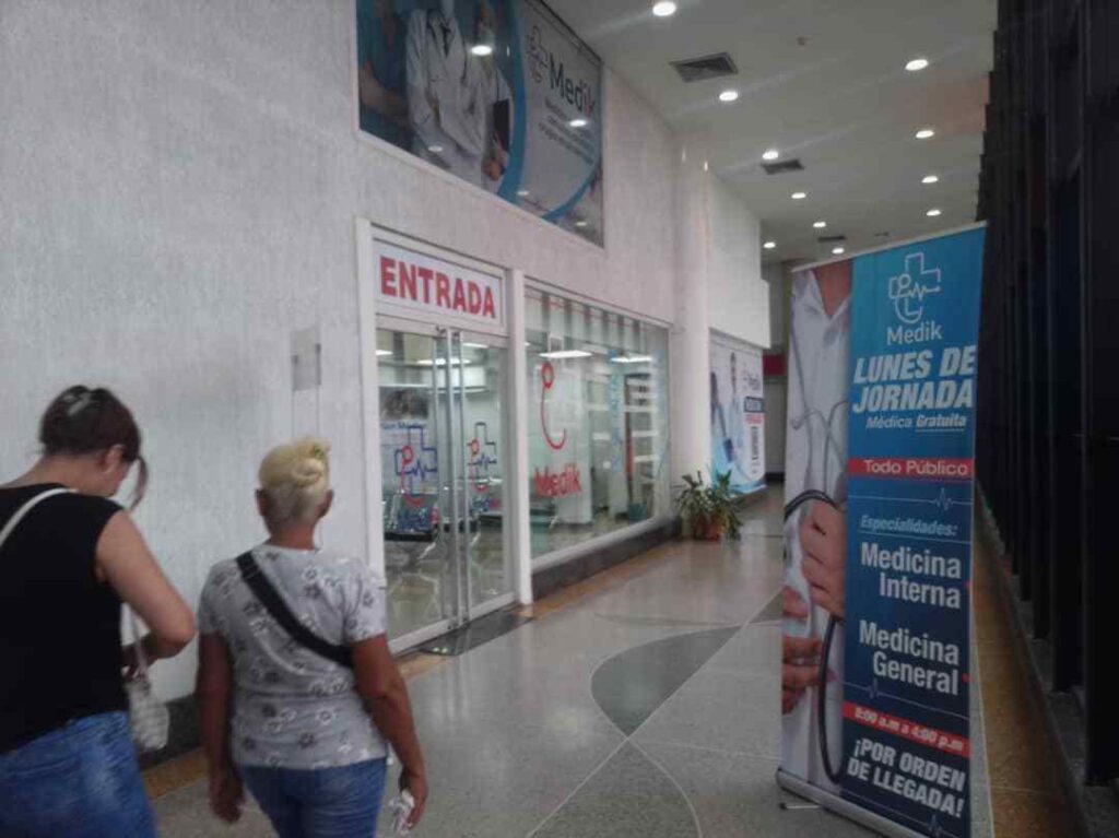 Medik realiza jornadas gratuitas todos los lunes