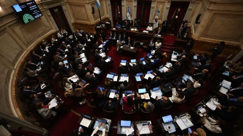 Milei gana la disputa política y mantiene el veto al aumento a jubilados