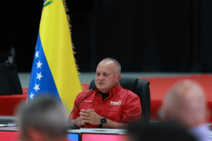 Ministro Cabello informa decomiso de armas y vincula el caso con nuevo ataque de EEUU