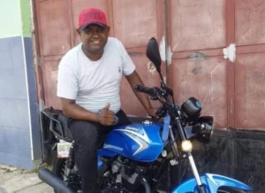 Motorizado falleció a chocar con un perro en sector Hipódromo de Valencia