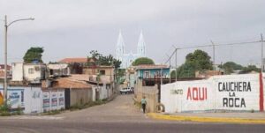 Muere electrocutada una señora en Maracaibo durante un aguacero