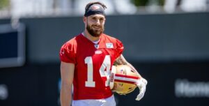 NFL: Receptor de los San Francisco 49ers recibe un disparo en un intento de robo