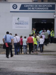Nicaragua liberó a 135 presos políticos y los envió para Guatemala