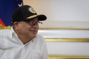 Petro dice que Colombia y Brasil no reconocerán a Maduro si no son presentadas las actas