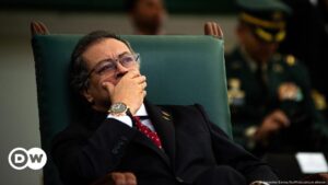 Petro golpea la mesa, pero abre la puerta – DW – 19/09/2024