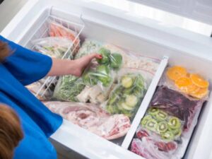 Por paro de camioneros varios alimentos de la canasta familiar subieron hasta un 60% | Regiones | Economía