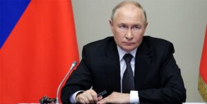 Putin promete que el ejército ruso recibirá armamento moderno