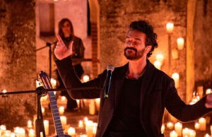 Ricardo Arjona deja entrever su nuevo y sugestivo proyecto discográfico