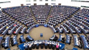 Rusia acusó al Parlamento Europeo de crear condiciones para una guerra nuclear: “Responderemos con armas potentes” - AlbertoNews