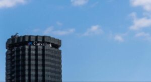 Santander 'roba' a CaixaBank al artífice del éxito de su banca privada en los últimos años