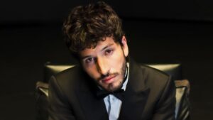 Sebastián Yatra se prepara para Broadway y regresa a las baladas