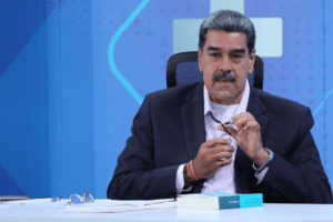 Senadores de EEUU presentan proyecto para subir recompensa por Maduro