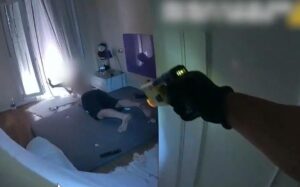 Tenía encerrada y maltratada a su víctima hasta que llegó la Policía