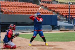 Tiburones cumplen segunda práctica oficial en la UCV