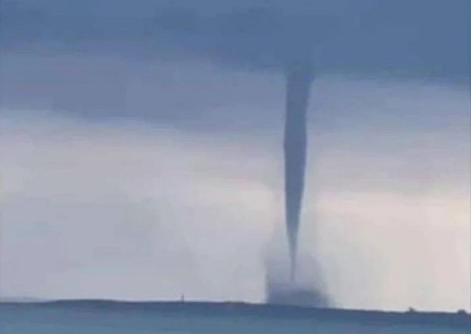 Tromba marina en Margarita causó daños en varias casas la tarde del #17Sep