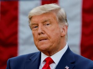 Trump se declarará no culpable de los cargos de una acusación reformulada - AlbertoNews