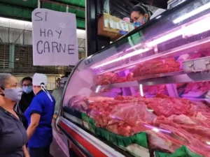 Venezolanos consumen cada vez más carne a pesar del riesgo de padecer enfermedades cardiovasculares