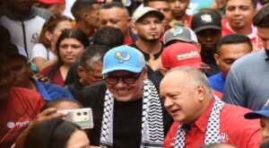 Venezuela defiende su derecho a la paz y su futuro