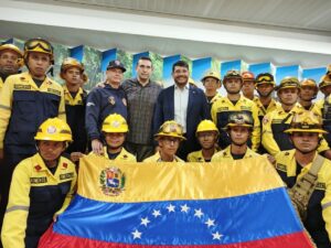 Venezuela envía 60 funcionarios a combatir incendios en Bolivia