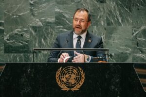 Venezuela y Brasil revisan relaciones bilaterales en una reunión de cancilleres