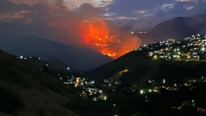 incendios en las montañas de Cali, pero no hay riesgo en el Jardín Botánico ni en el Zoológico
