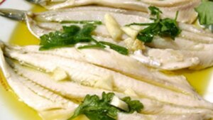 tres formas deliciosas y originales de aliñar los boquerones