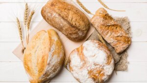 un experto en catas elige el mejor 'pan de pueblo' de los supermercados