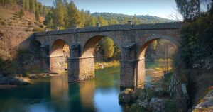 ¿Cuál es el puente romano más antiguo de España?