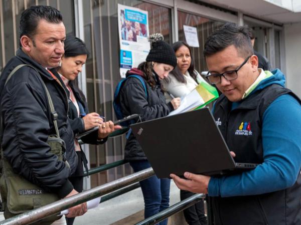 ¿Está buscando trabajo?: En Bogotá están disponibles más de 570 ofertas laborales | Empleo | Economía