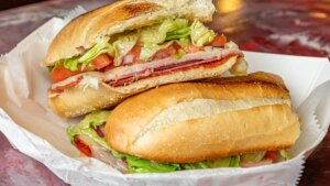 El mejor bocadillo de España se prepara curiosamente en esta horchatería