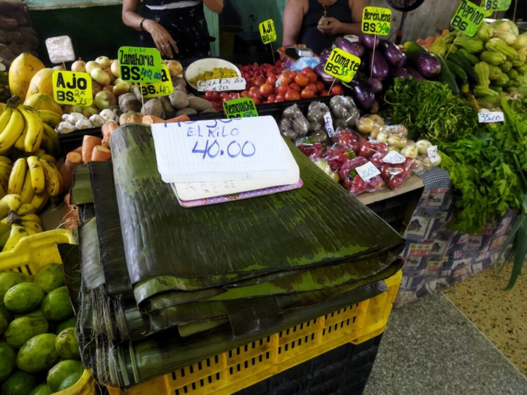 A Bs. 40 el kilo de hojas para las hallacas
