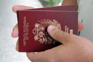 ALAV señaló que venezolanos no tuvieron tiempo de adecuarse a medida sobre el pasaporte