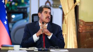 ANÁLISIS | La CIA, un infante de Marina y una recompensa de US$ 15 millones. Este presunto complot contra Maduro parece un guion de Hollywood, por una razón