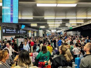 Adif anuncia que mañana se recuperará la normalidad en Cercanías y alta velocidad entre Madrid, Valencia y Murcia