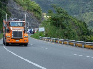 Adjudican contrato para operación y mantenimiento en la Cordillera Central | Infraestructura | Economía