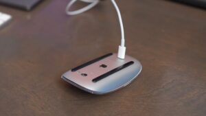 Apple al fin renovaría el Magic Mouse: ¿Llega el USB-C?