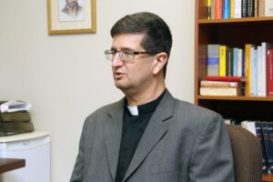 Arturo Peraza dijo que caso de Edwin Santos recuerda al de Albán y pide justicia
