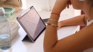 Así consumen noticias los jóvenes españoles
