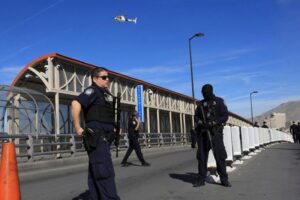 Autoridades de Texas detuvieron al menos 20 presuntos integrantes del Tren de Aragua