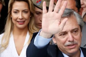 Avanza caso contra Alberto Fernández: "Me dabas sopapos"