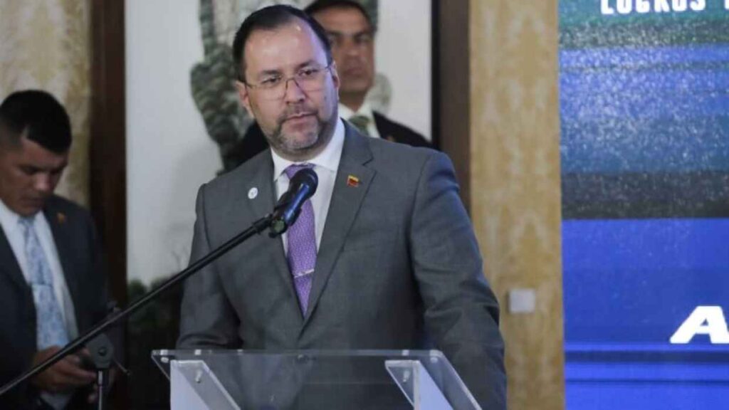 "Basta de injerencias groseras y de buscar titulares, no lo vamos a tolerar"