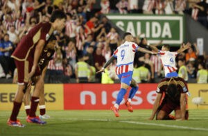 Batista afirma que Venezuela no abandona la pelea tras caer ante Paraguay